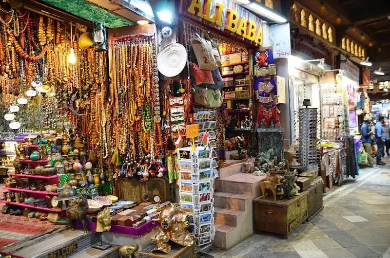 سوق الجمعة بمطرح