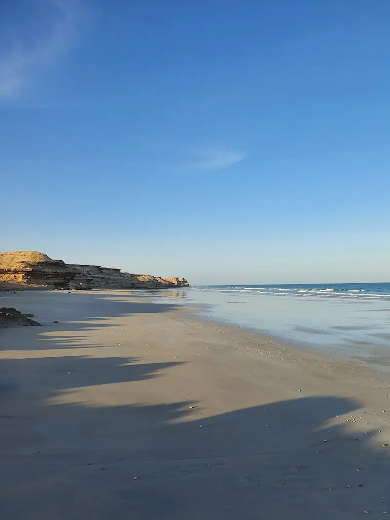 شاطئ الدقم