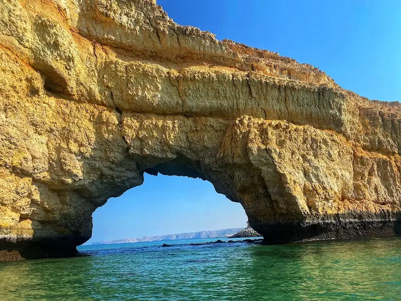 شاطئ بندر الجصة
