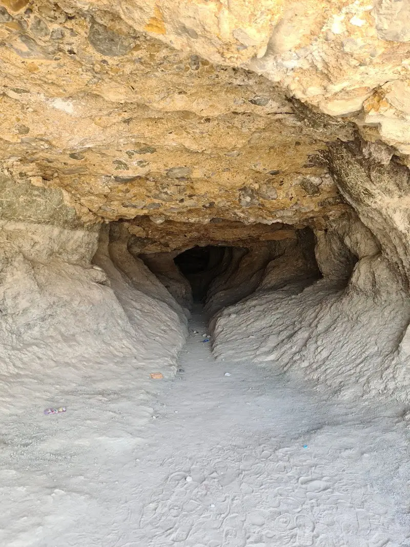 كهف جرنان
